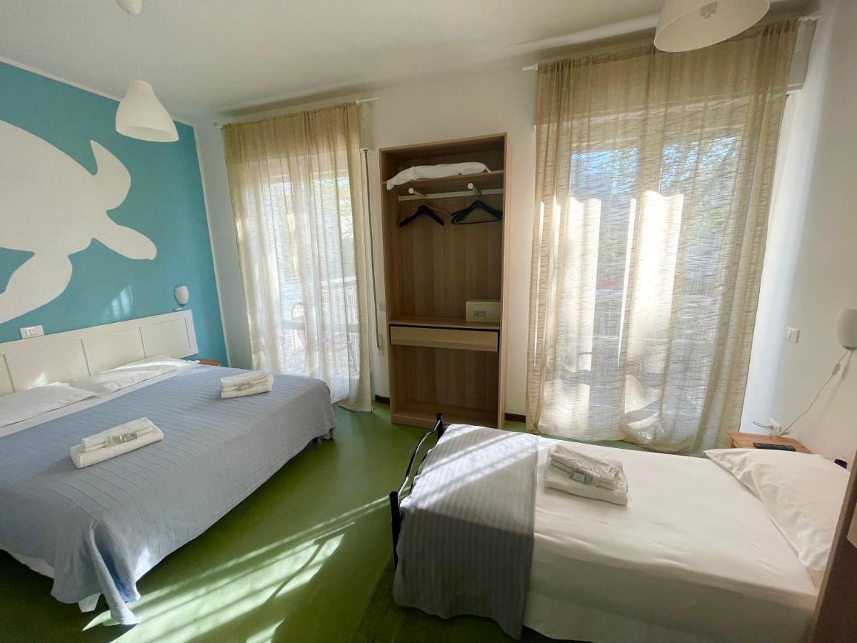 Hotel Aloha Cesenatico Ngoại thất bức ảnh